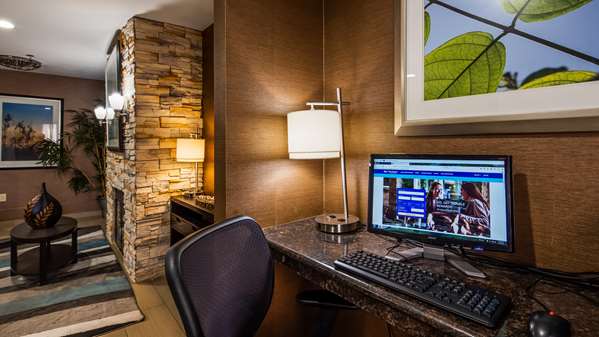 Conference Area - Best Western Brentwood Inn