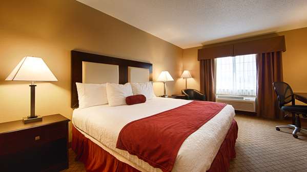  - Best Western Macomb Inn