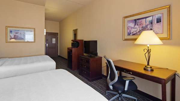  - Best Western Holiday Manor Hotel Newton