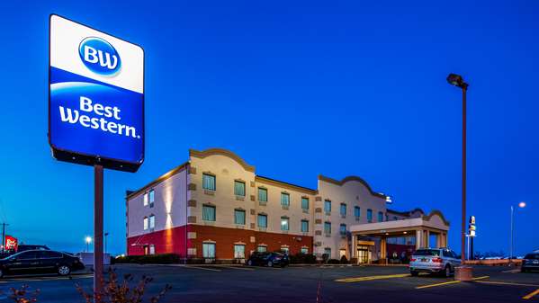 Exterior view - Best Western Troy Hotel - I-55 & I-70, Exit 18