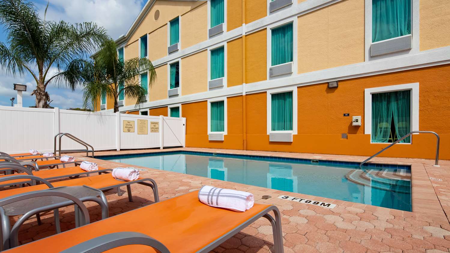 Best Western Hotel Wesley Chapel, FL - See Discounts