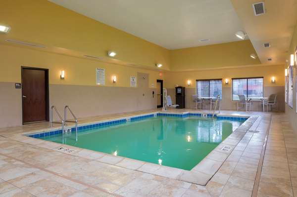 Pool - Best Western Plus Hotel French Lick