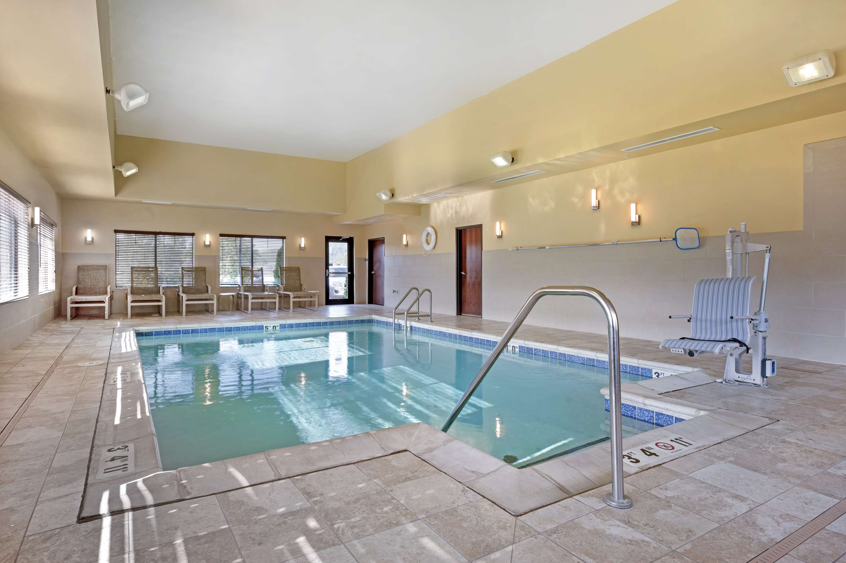 Pool | Best Western Plus French Lick