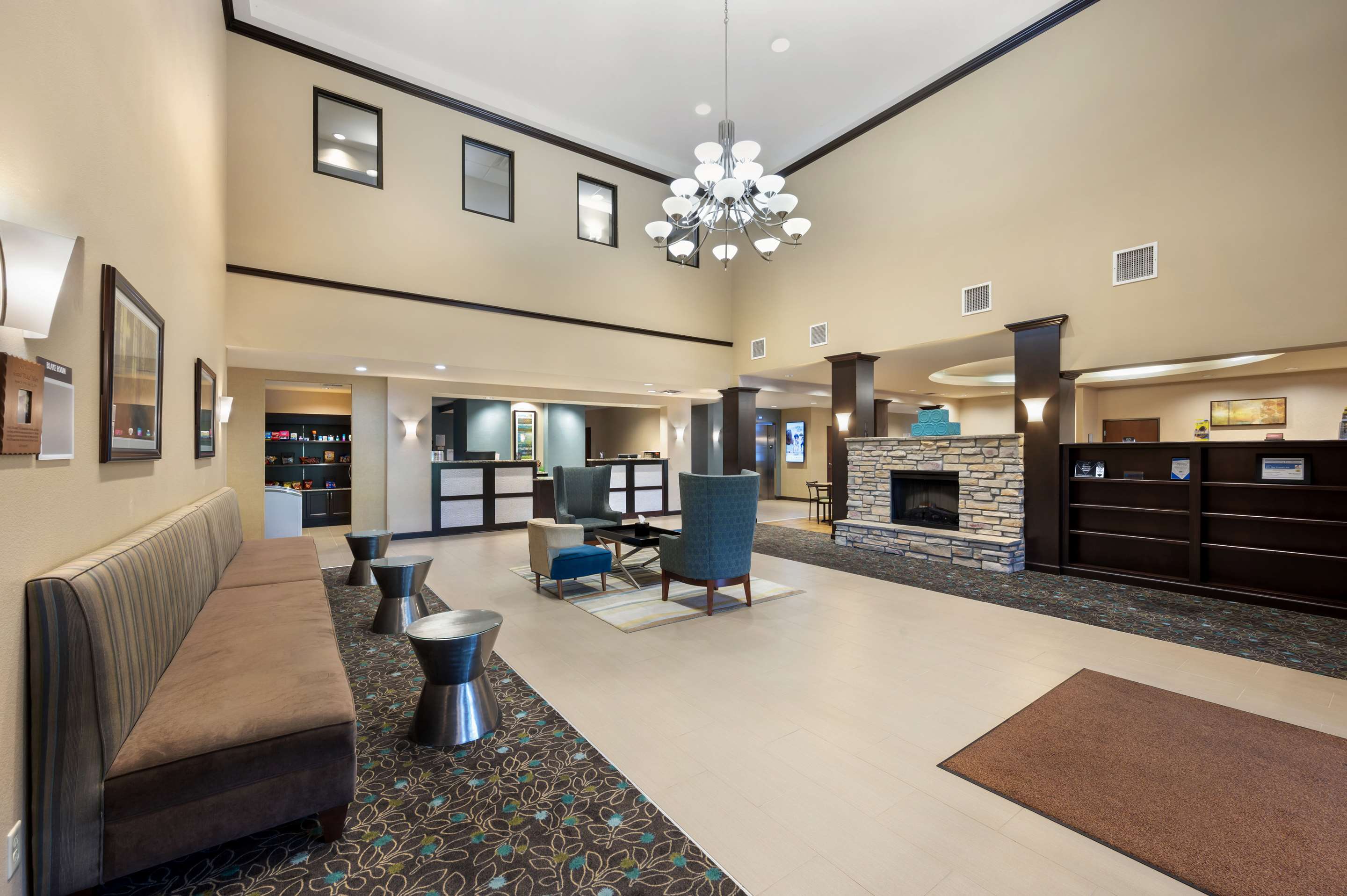 Lobby | Best Western Plus French Lick