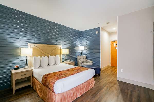  - Best Western Peace Arch Inn Surrey