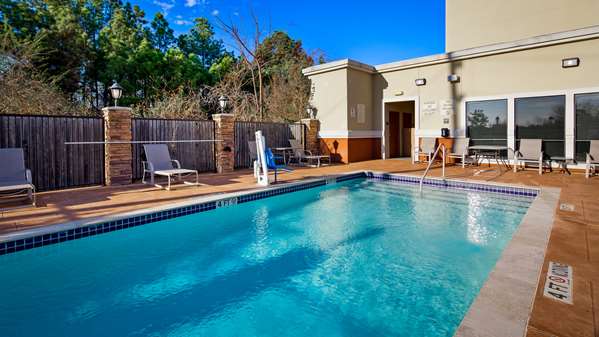 Pool - Best Western Plus Spring Inn