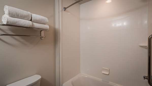  - Best Western Plus Spring Inn