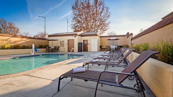 Pool - Best Western Plus Taft Inn