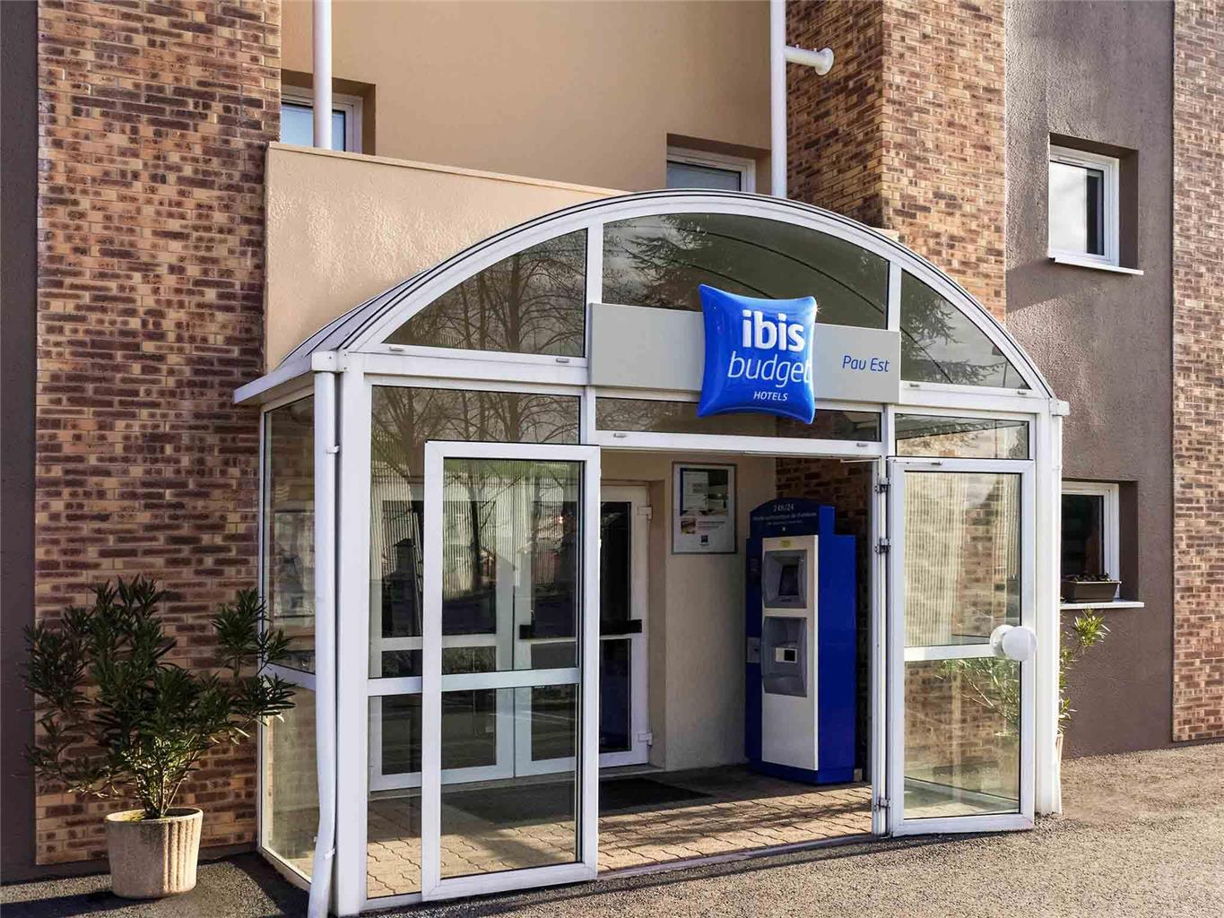 Ibis Budget Pau Est