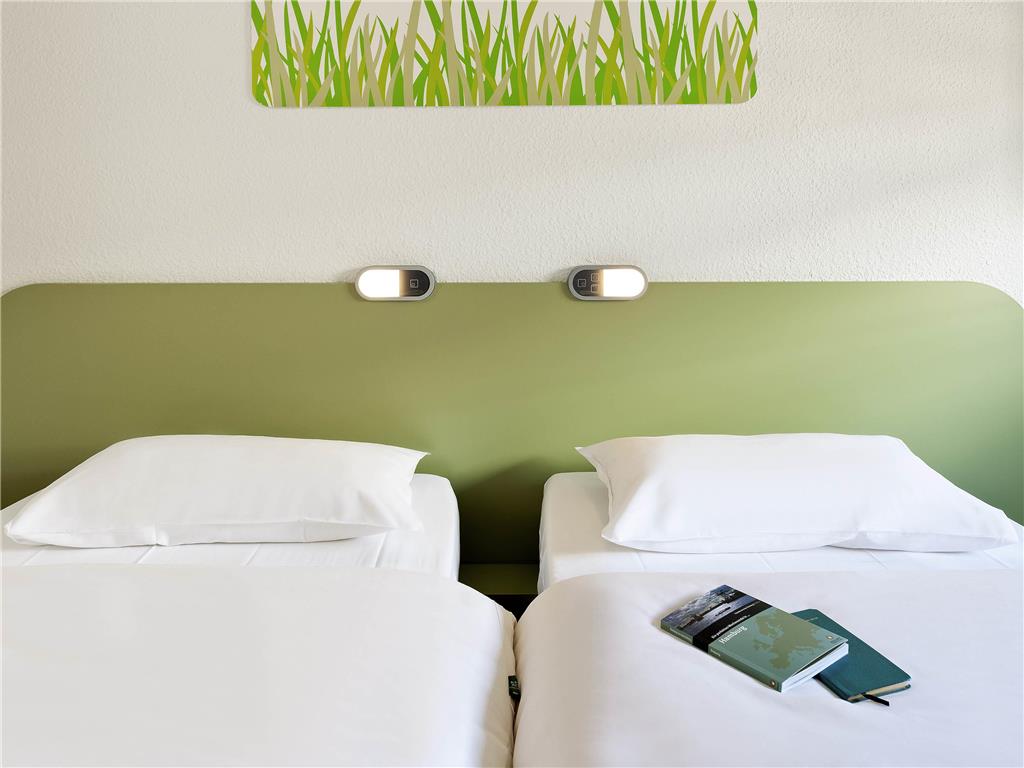 ibis budget Tours Centre Gare - Tap to explore photos