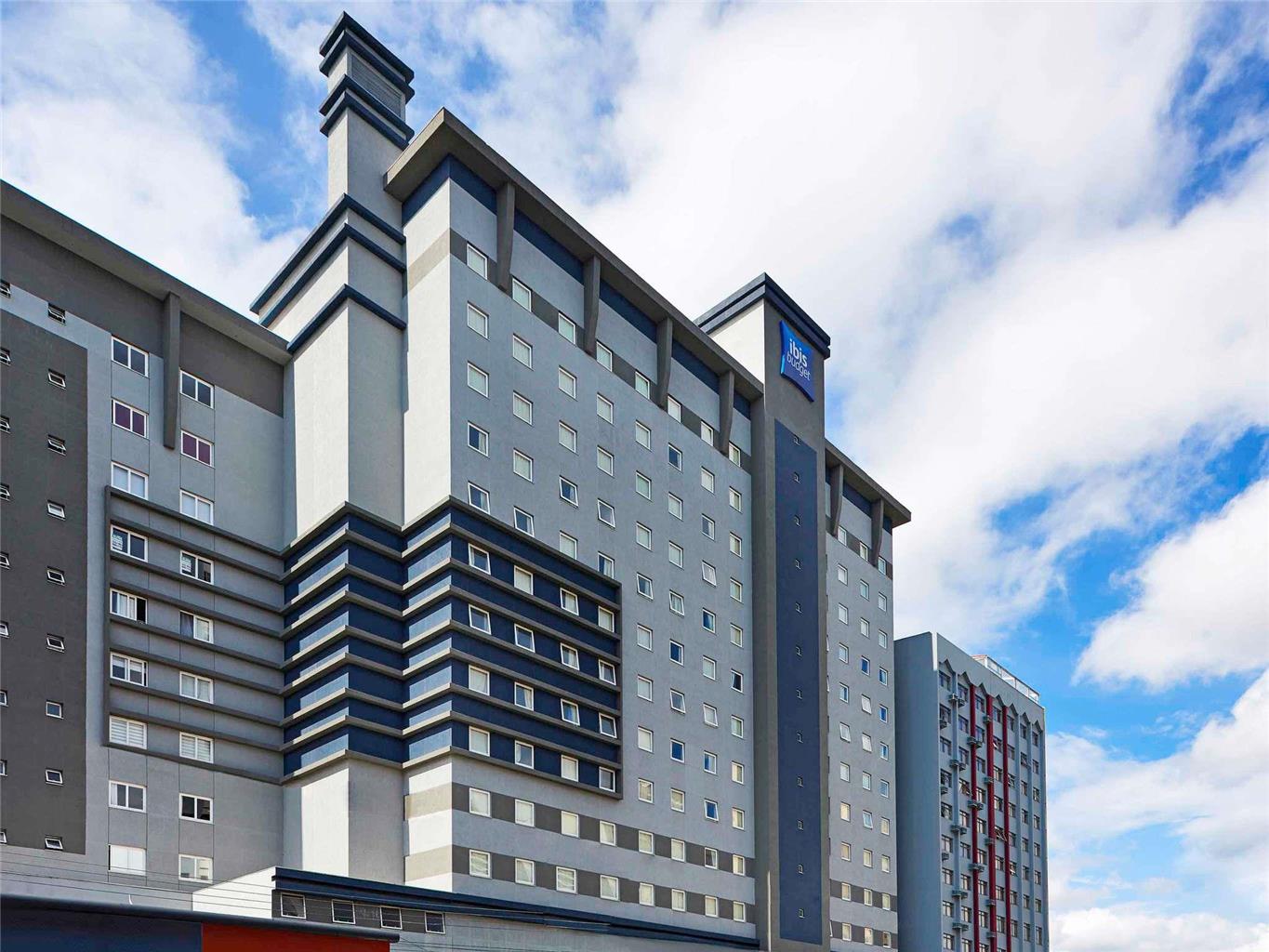 Ibis Budget Curitiba Centro