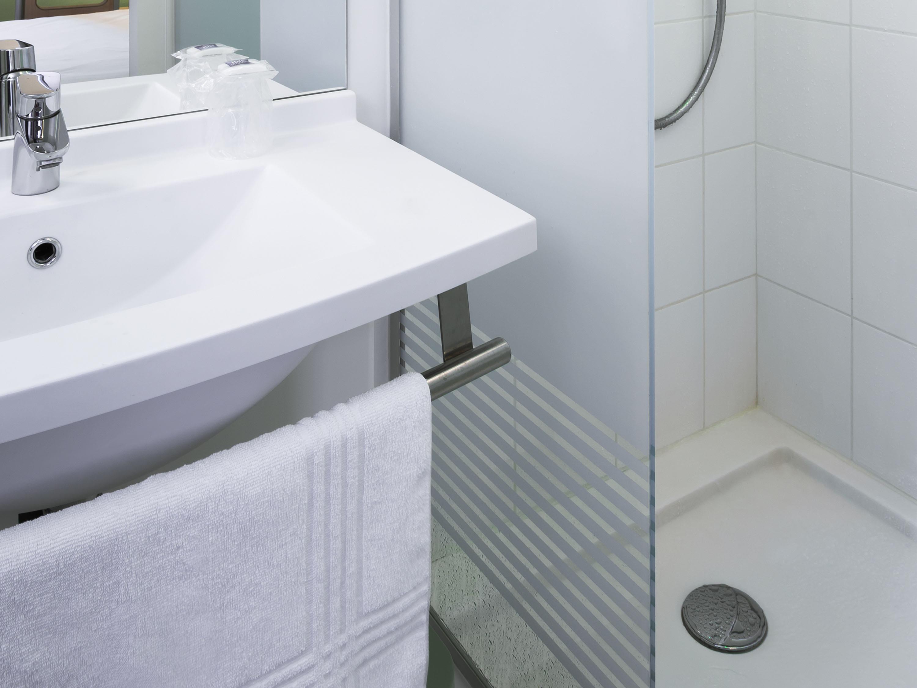 IBIS BUDGET VALENCE SUD Room Type - Standard Family Suite
