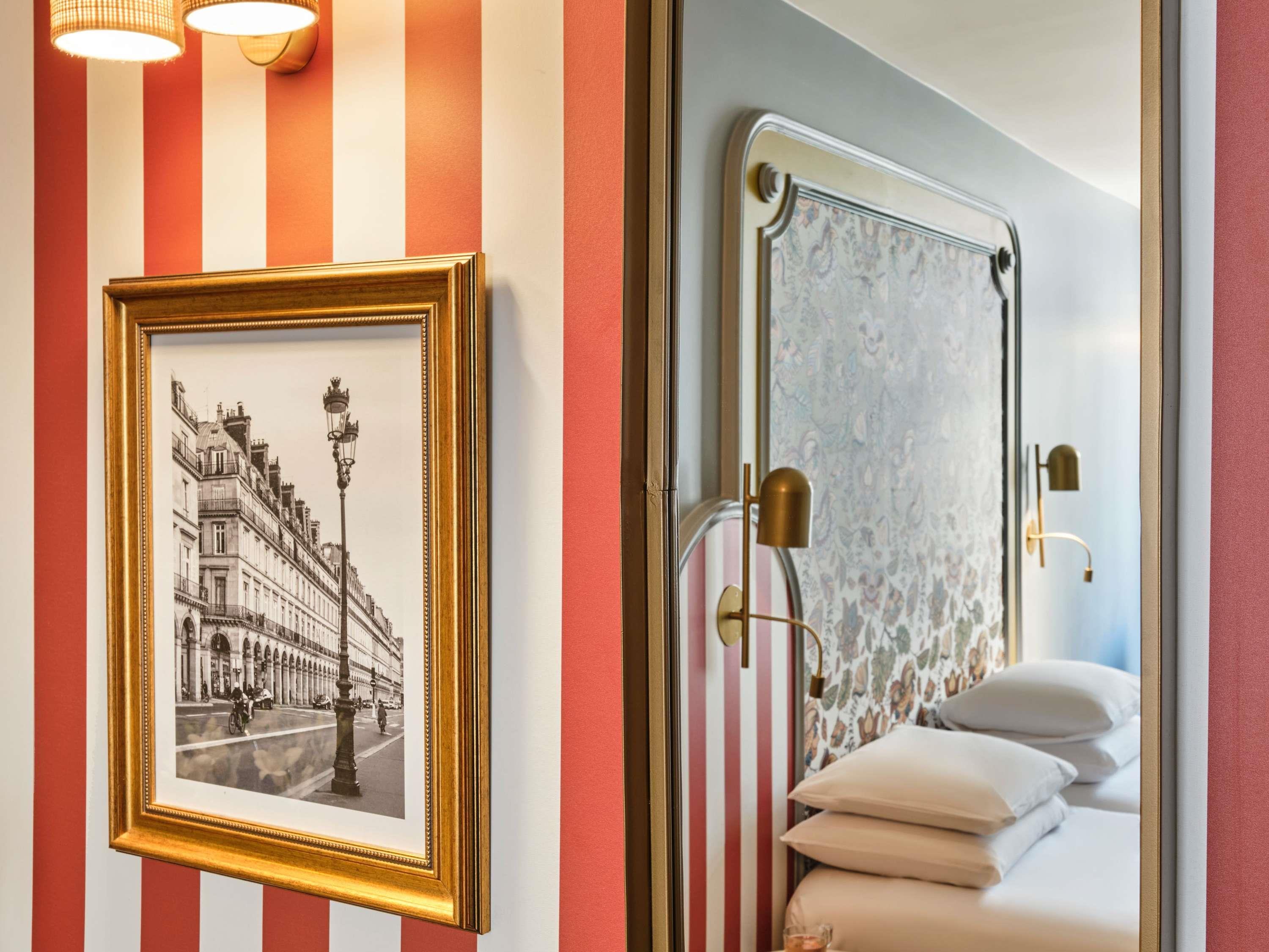 Mercure Paris Notre Dame Saint Germain des Prés Room Type - Privilege Room with 1 double bed