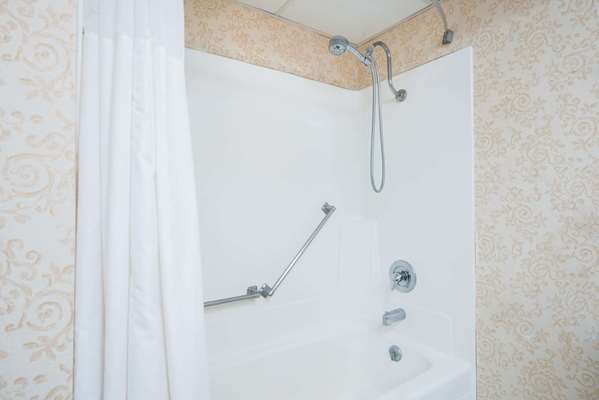  - Ramada Plaza Hotel Gillette - I-90, Exit 126