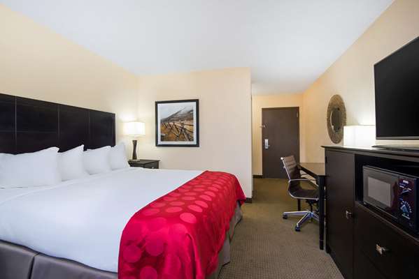  - Ramada Plaza Hotel Gillette - I-90, Exit 126