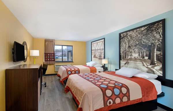  - Super 8 Hotel Eddyville