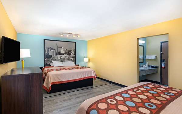  - Super 8 Hotel Eddyville