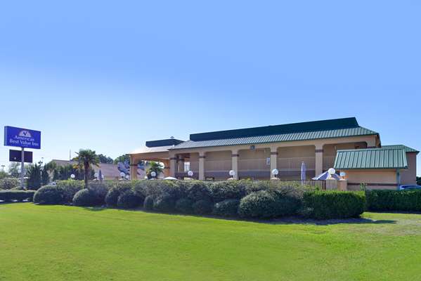 Exterior view - Americas Best Value Inn Denham Springs - I-12, Exit 10