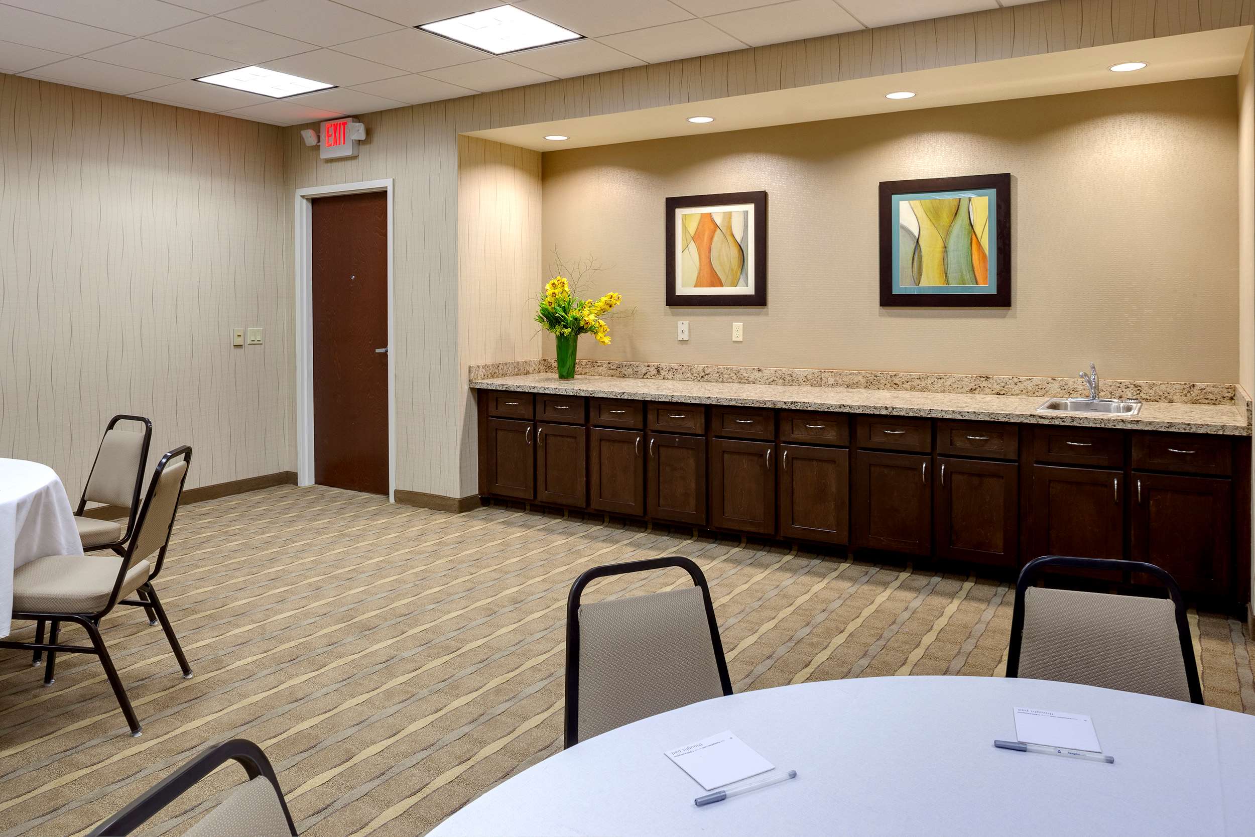 Meeting Room | Hampton Inn & Suites Blythe