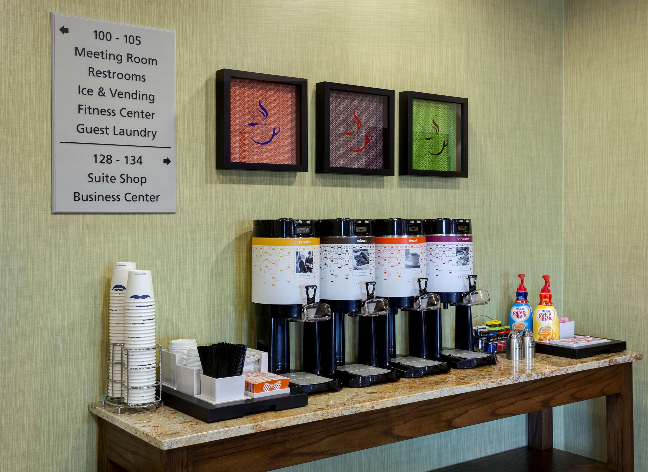 Restaurant | Hampton Inn & Suites Blythe