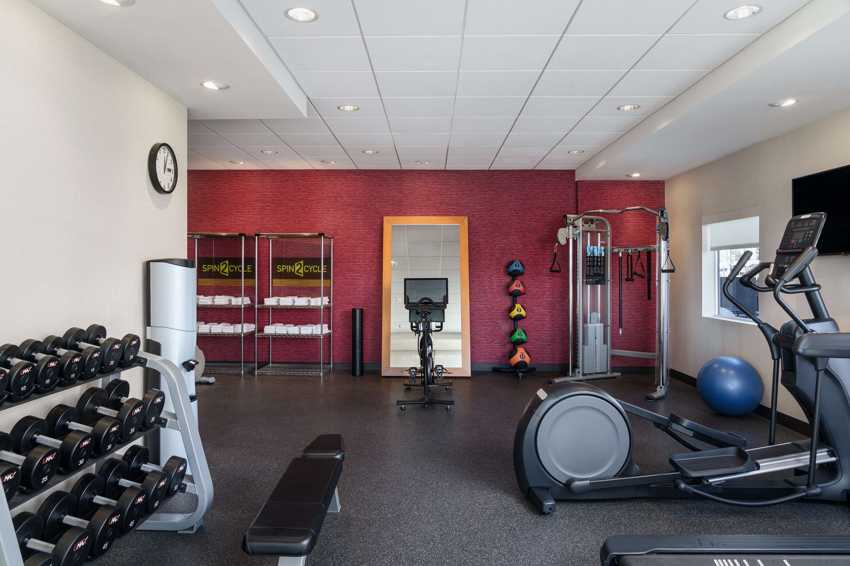 Health club fitness center gym | Home2 Suites by Hilton Bellingham Airport
