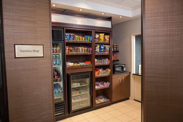 Restaurant - DoubleTree by Hilton Westborough - I-495, Exit 59