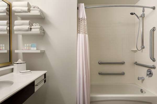  - Hampton Inn Downtown Chicago