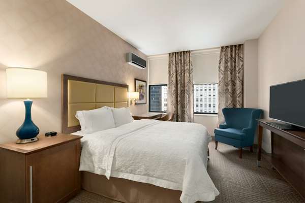  - Hampton Inn Downtown Chicago