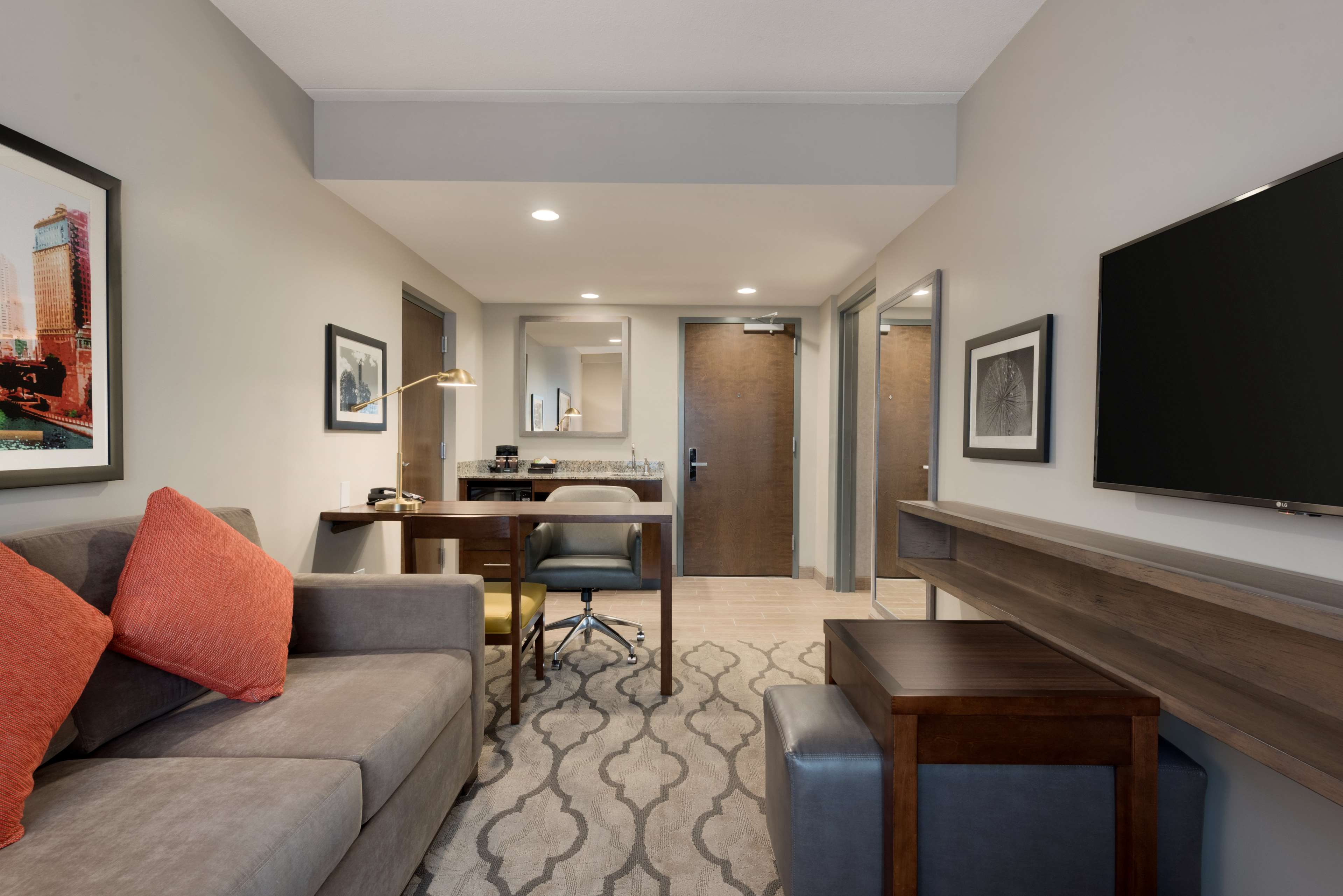 Embassy Suites Chicago Naperville Room Type - NKS