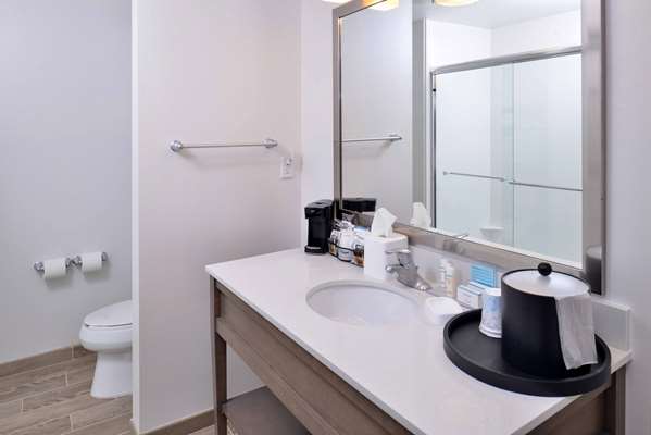  - Hampton Inn & Suites Shelby