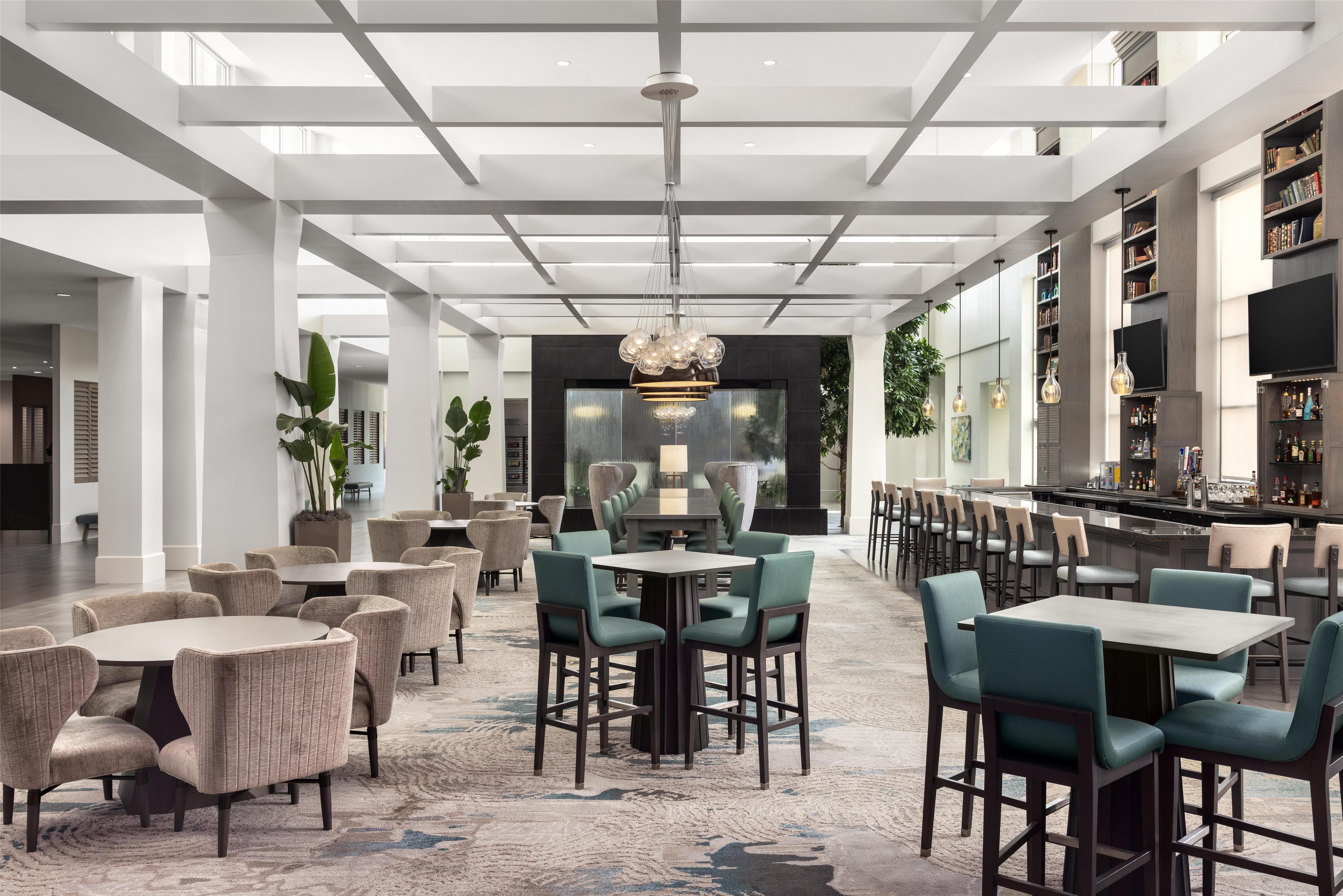 BarLounge | Embassy Suites by Hilton Charlotte Ayrsley