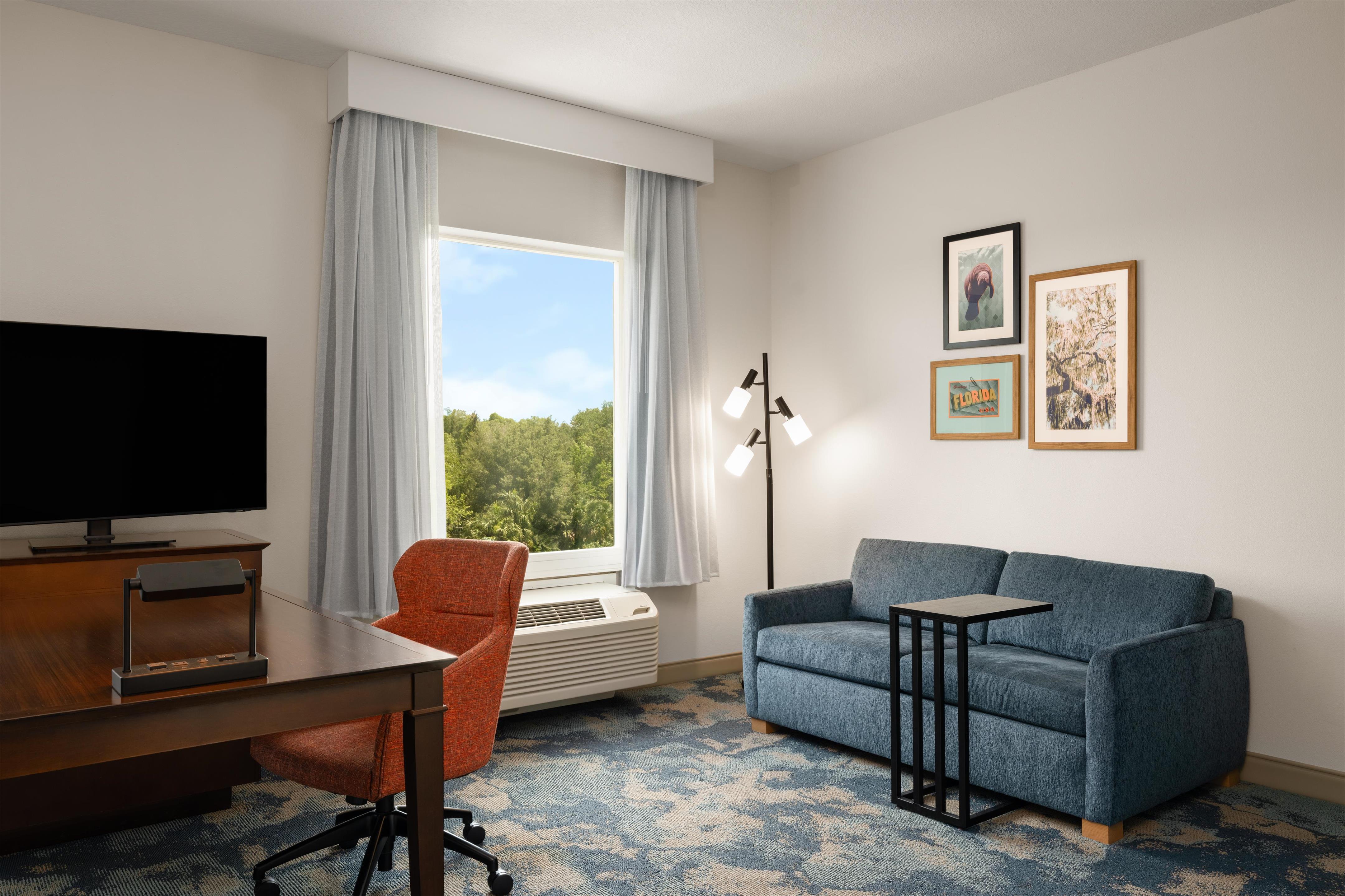 Guest room