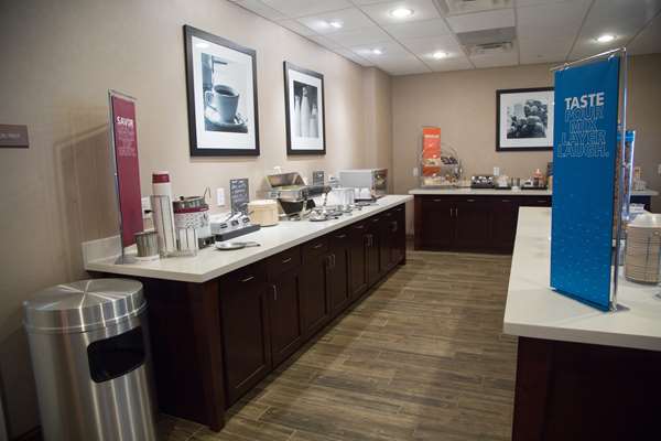 Restaurant - Hampton Inn & Suites McKinney
