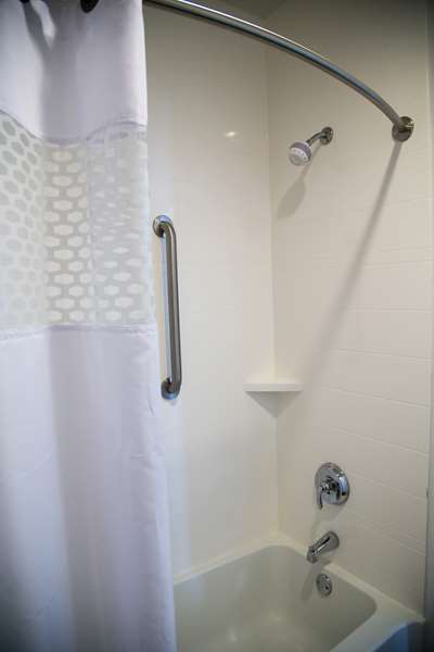  - Hampton Inn & Suites McKinney