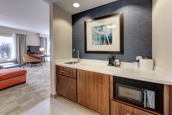  - Hampton Inn & Suites East Plano