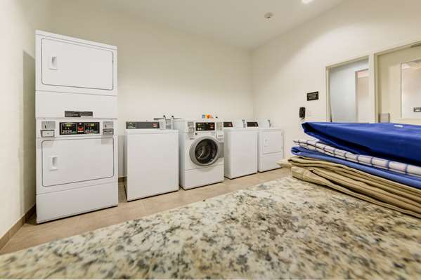  - Hampton Inn & Suites East Plano