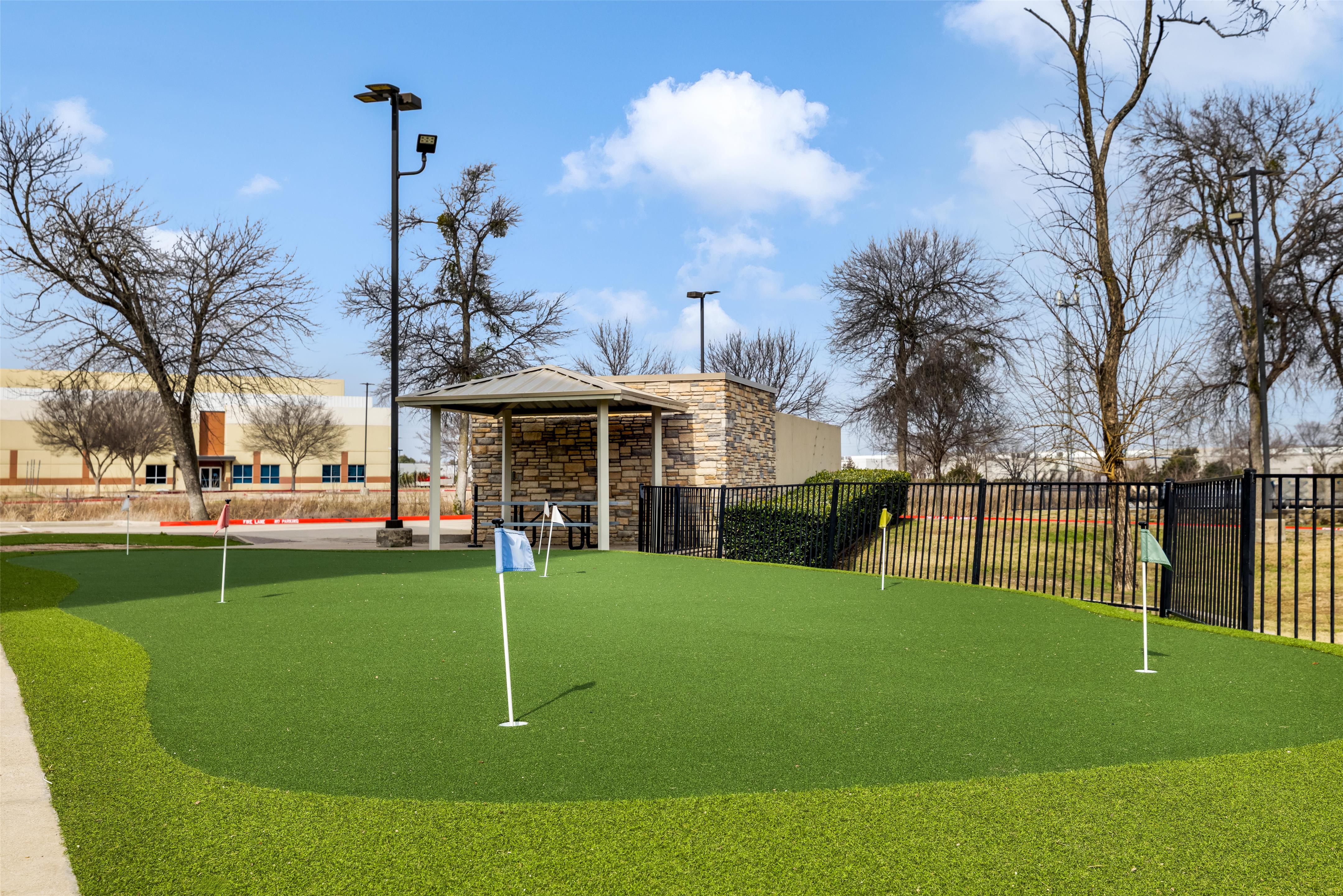 Golf | Hampton Inn & Suites Dallas/Plano-East