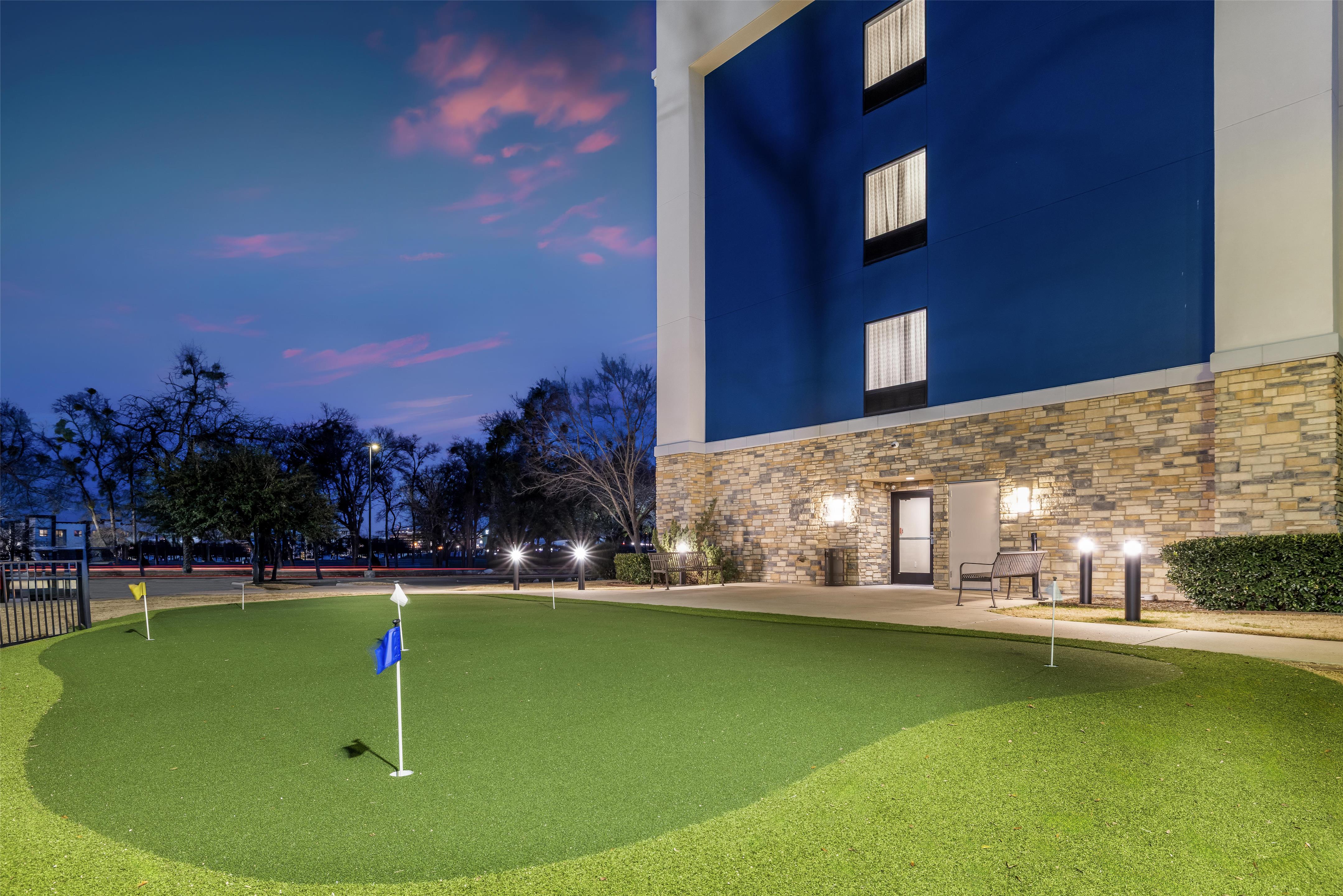 Golf | Hampton Inn & Suites Dallas/Plano-East