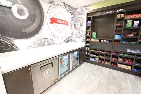 Restaurant - Hampton Inn & Suites Market Center Dallas - I-35, Exit 432B