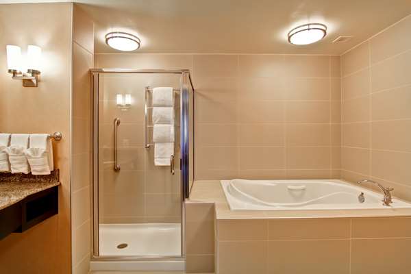  - Hilton Garden Inn Woodbridge - I-95, Exit 156