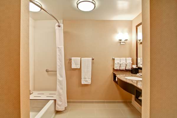  - Hilton Garden Inn Woodbridge - I-95, Exit 156