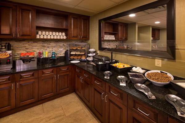 Restaurant - Homewood Suites by Hilton Lakewood West