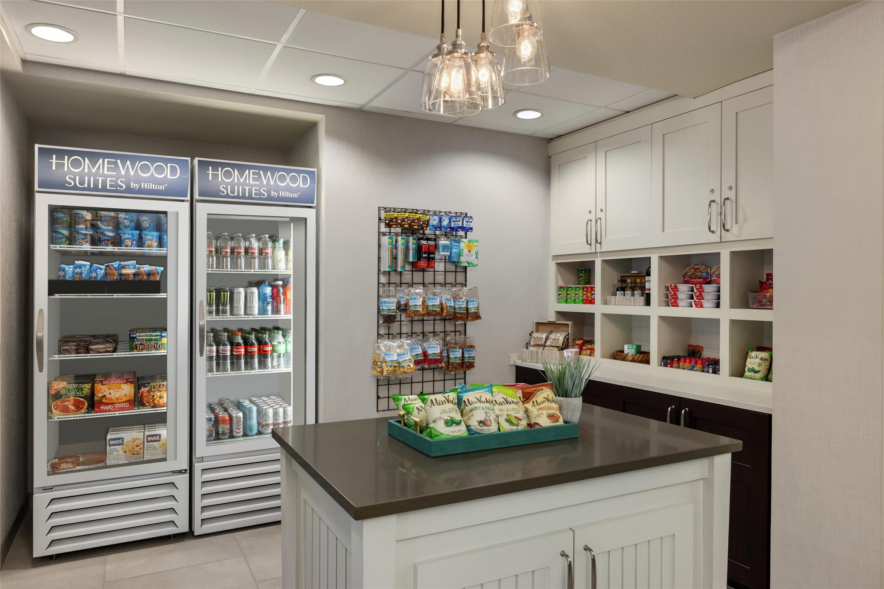 Restaurant | Homewood Suites by Hilton Denver West Lakewood