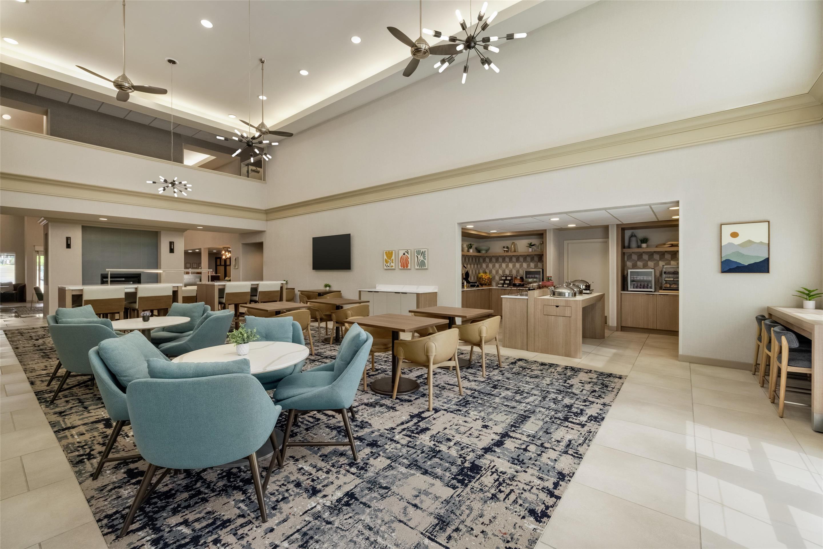Breakfast Area | Homewood Suites by Hilton Denver West Lakewood