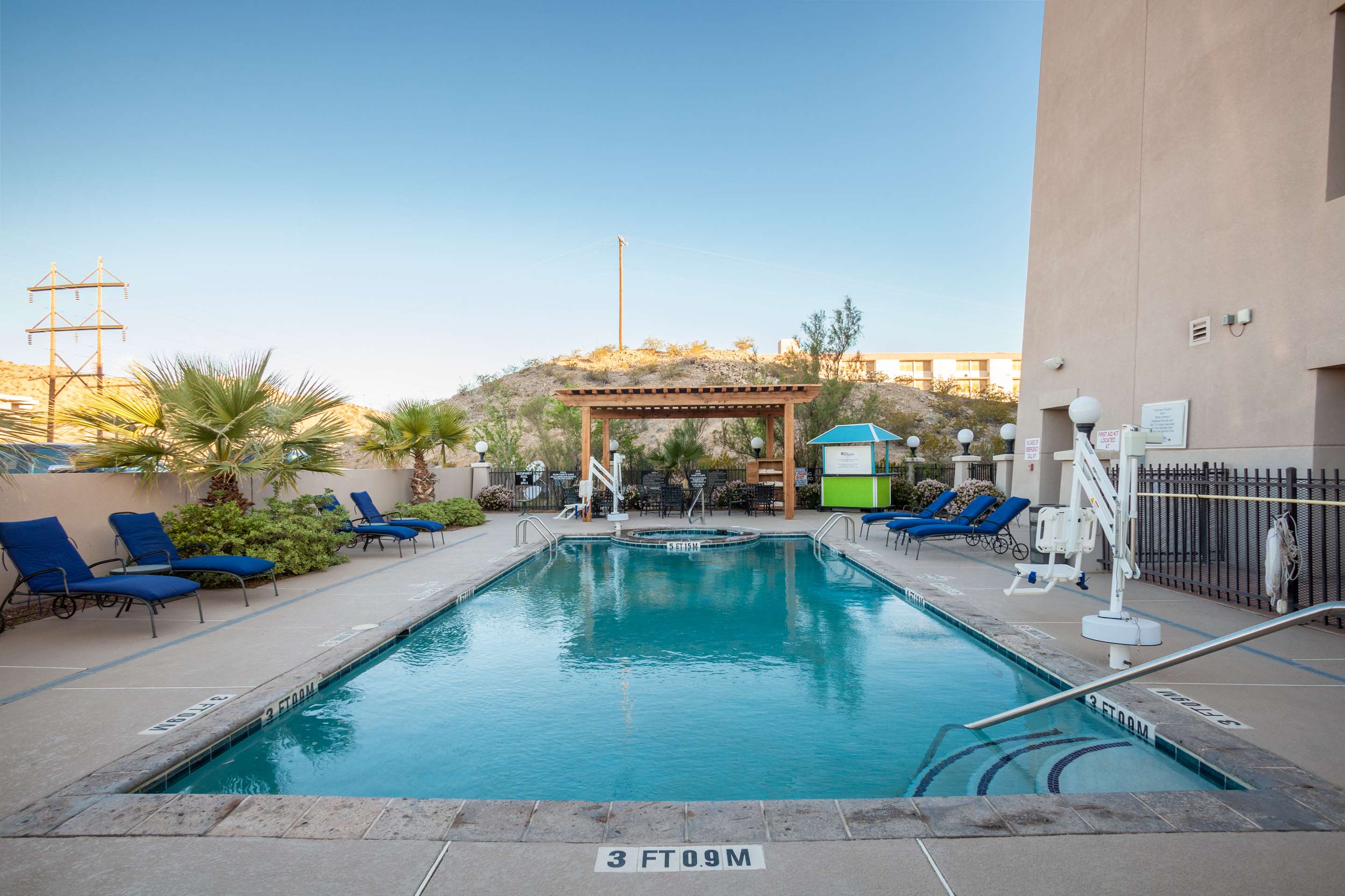 Pool | Hilton Garden Inn El Paso / University