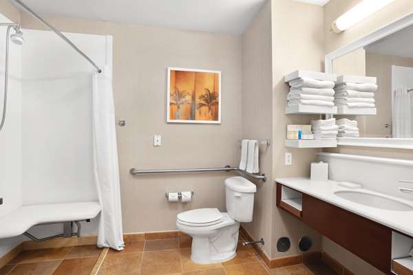  - Hampton Inn Hallandale Beach