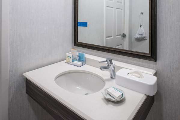  - Hampton Inn Plantation