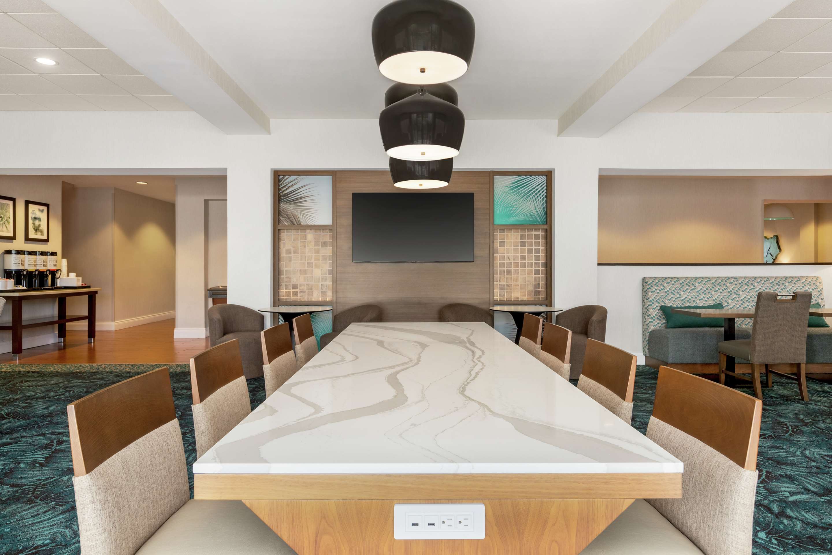 Breakfast Area | Hampton Inn Ft. Lauderdale-West/Pembroke Pines
