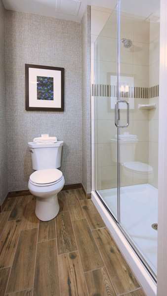  - Hilton Garden Inn Hickory - I-40, Exit 125