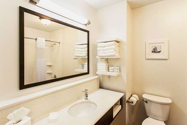  - Hampton Inn Hibbing